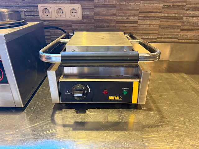Buffalo - cd474-e-02 - contactgrill - afbeelding 1 van  3