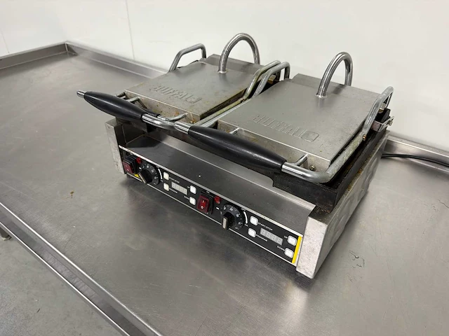 Buffalo - l537-b-e-03 - contact grill - afbeelding 1 van  5