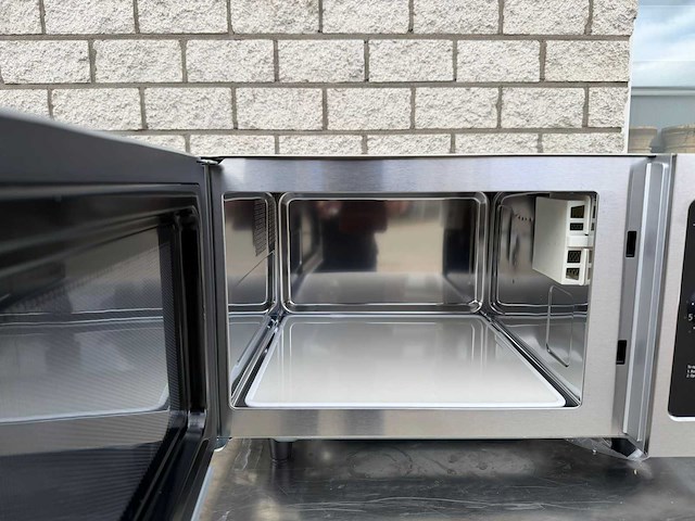 Buffalo - ongebruikt - magnetron - afbeelding 2 van  3