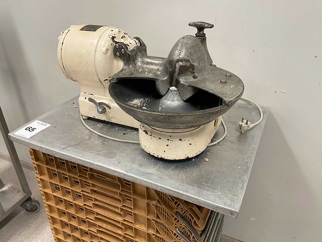 Buffalo 8141 bowl cutter - afbeelding 2 van  6