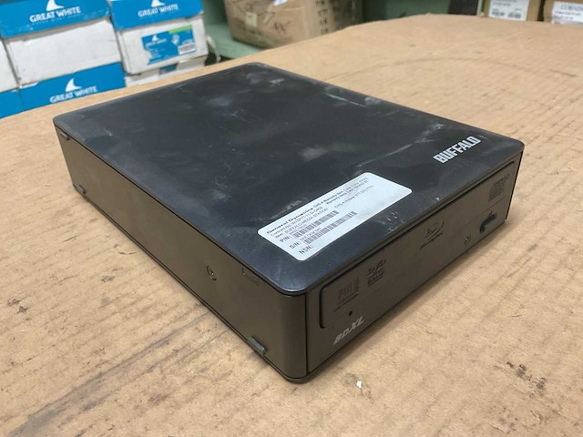 Buffalo brxl-16u3 media station (3x) - afbeelding 1 van  6
