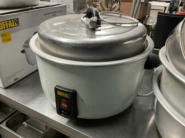 Buffalo commercial rice cooker 23l pan - afbeelding 7 van  9