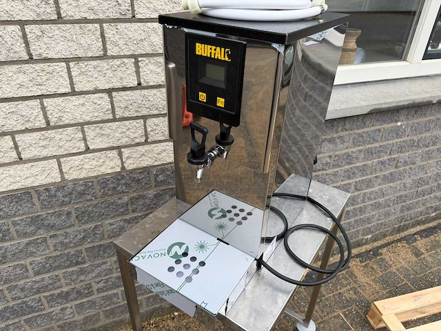 Buffalo ongebruikt - hot water - heet water dispenser - afbeelding 1 van  3