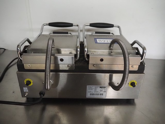 Buffalo - afbeelding 4 van  7