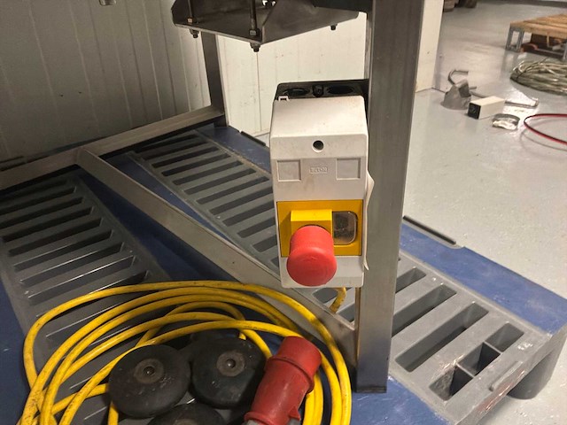 Buffer tafel, rvs - afbeelding 4 van  5