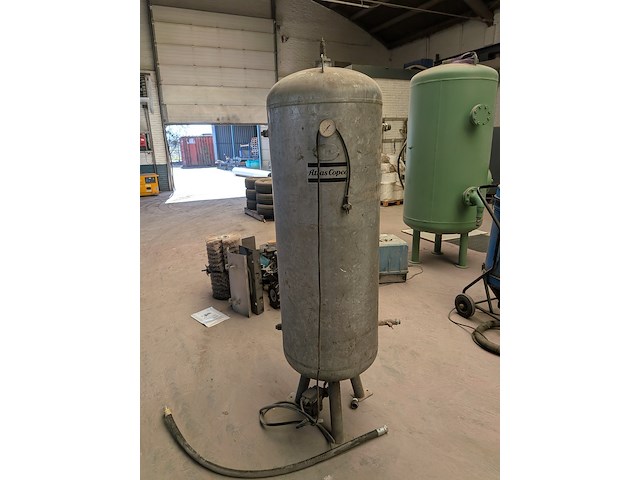 Buffertank atlas copco - afbeelding 3 van  10