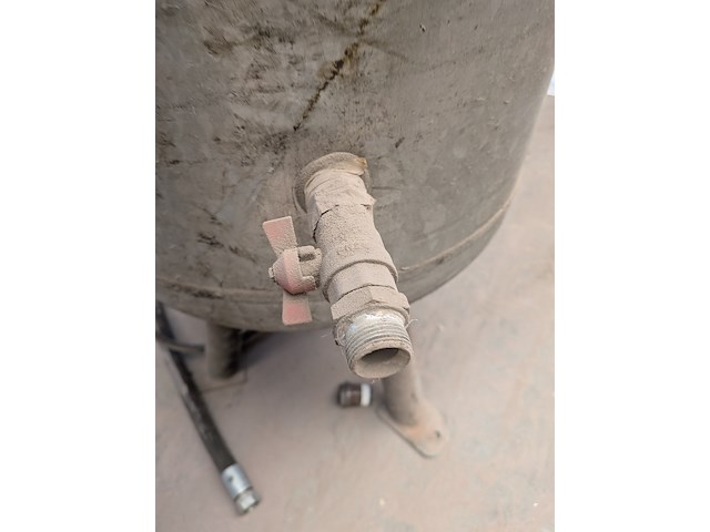 Buffertank atlas copco - afbeelding 10 van  10