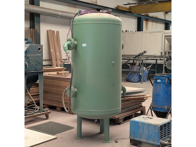 Buffervat lohenner & co , 30113-2, bouwjaar 1977 - afbeelding 1 van  7