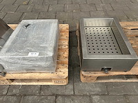 Buffet- en presentatiebak / crushed ice bak (2x) - afbeelding 1 van  5