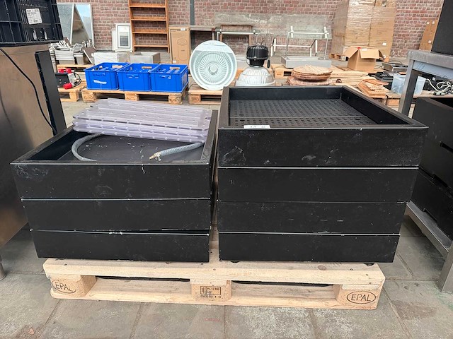 Buffet- en presentatiebak / crushed ice bak (7x) - afbeelding 1 van  6