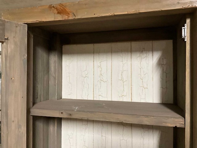 Buffetkast oud hout - afbeelding 8 van  10