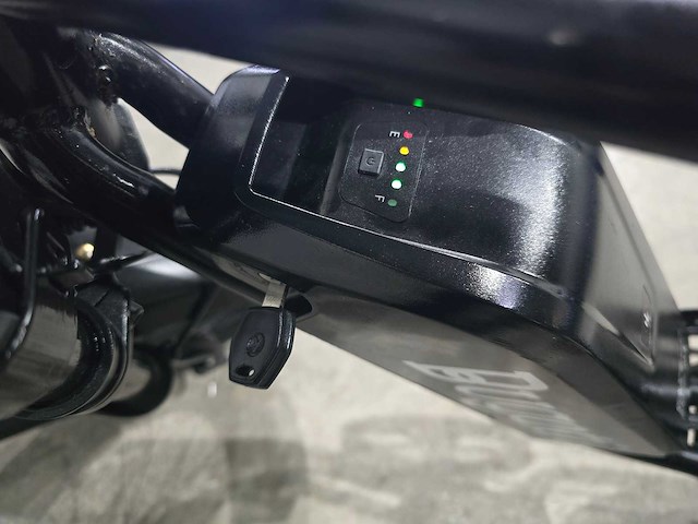 Bugati - fatbike - 0011 - elektrische fiets - afbeelding 7 van  8