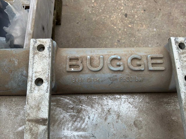 Bugge olie koeler - afbeelding 5 van  6