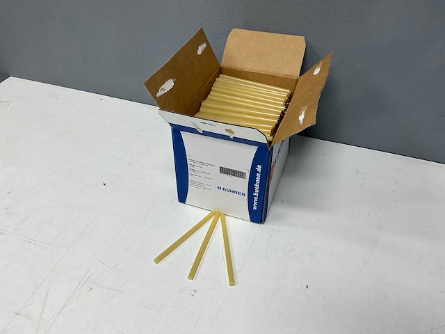 Bühnen hot melt lijm sticks (2000x) - afbeelding 1 van  8