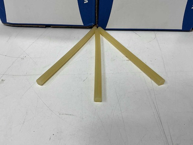 Bühnen hot melt lijm sticks (658x) - afbeelding 4 van  8