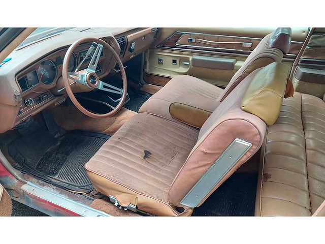 Buick - 1974 - regal - 4 aj 57 - personenauto - afbeelding 4 van  6