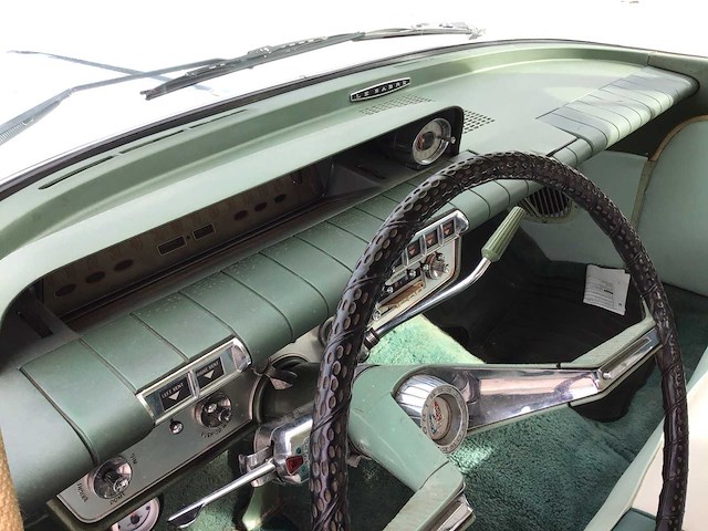 Buick - le sabre - oldtimer - afbeelding 4 van  33