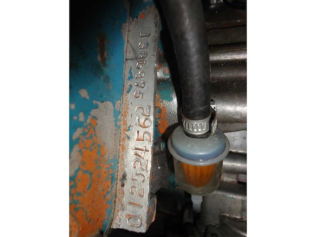 Buick 215 cid aluminum v8 engine & manual gearbox | original classic drivetrain - afbeelding 22 van  26