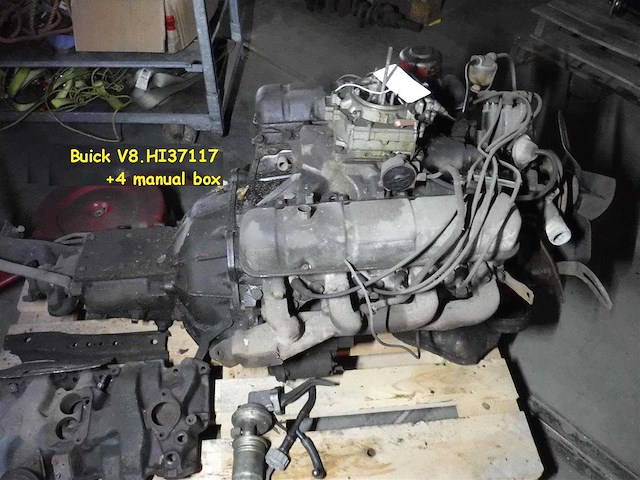Buick engine & 4-speed manual gearbox | original classic drivetrain - afbeelding 1 van  4