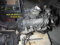 Buick engine & 4-speed manual gearbox | original classic drivetrain - afbeelding 1 van  4
