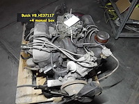Buick engine & 4-speed manual gearbox | original classic drivetrain - afbeelding 2 van  4