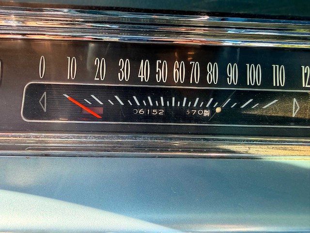 Buick invicta wildcat convertible - oldtimer - afbeelding 4 van  17
