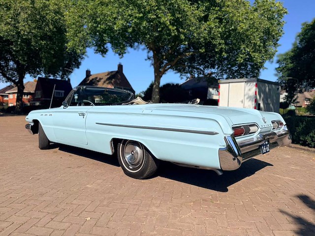 Buick invicta wildcat convertible - oldtimer - afbeelding 6 van  17