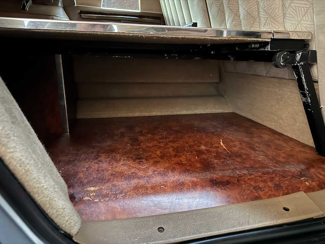 Buick roadmaster estate wagon begrafenisauto 5.7 1996, 92-hv-bb - afbeelding 23 van  41