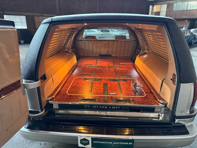 Buick roadmaster estate wagon begrafenisauto 5.7 1996, 92-hv-bb - afbeelding 27 van  41