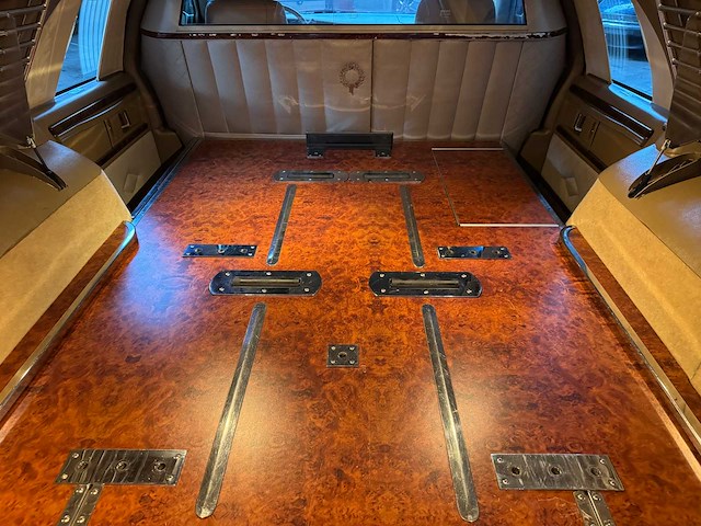 Buick roadmaster estate wagon begrafenisauto 5.7 1996, 92-hv-bb - afbeelding 31 van  41