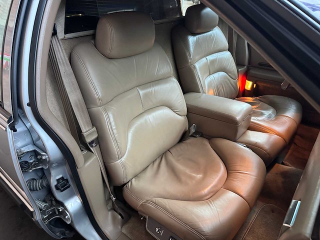 Buick roadmaster estate wagon begrafenisauto 5.7 1996, 92-hv-bb - afbeelding 14 van  23