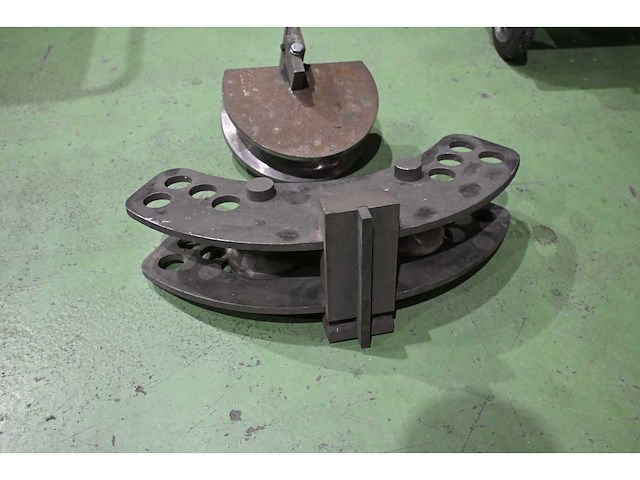 Buigmachine gereedschap (2x) - afbeelding 2 van  3