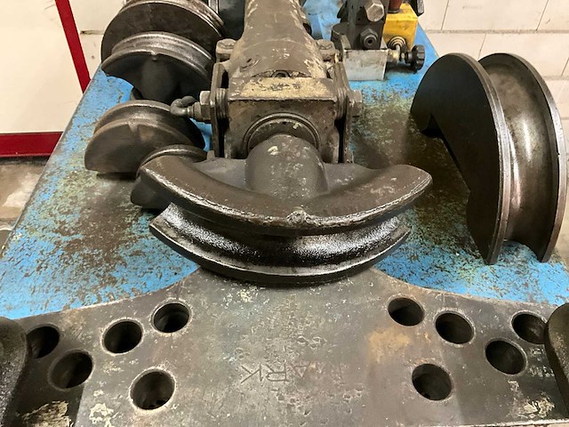 Buigmachine - afbeelding 4 van  7