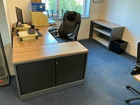 Buik bureau 180x120cm