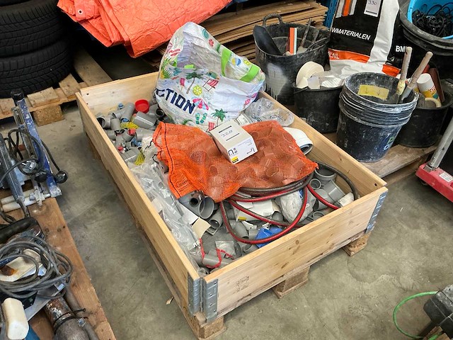 Buis, sokken & bochten - afbeelding 1 van  5