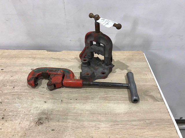 Buisklem en buissnijder - afbeelding 5 van  5