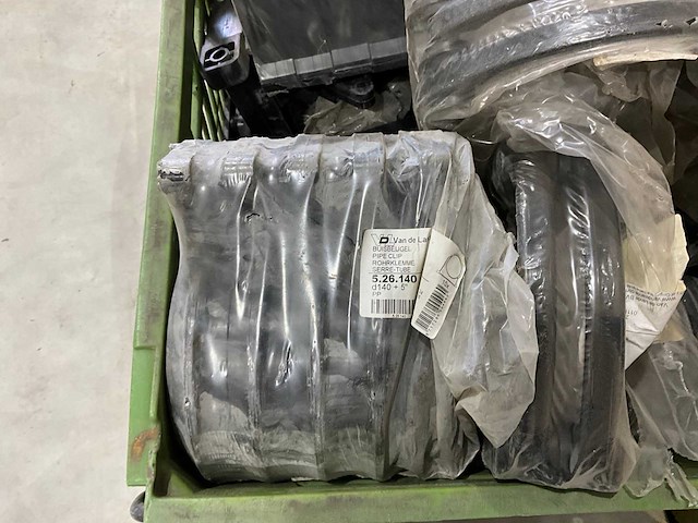 Buisklemmen en bochten - afbeelding 2 van  8