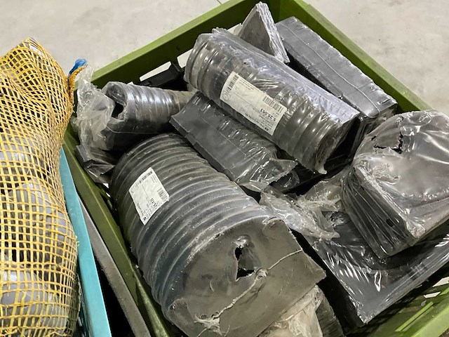 Buisklemmen en koppelingen - afbeelding 2 van  2