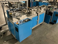 Buiten gebruik gestelde mondkapjes productielijn - afbeelding 2 van  12