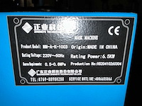 Buiten gebruik gestelde mondkapjes productielijn - afbeelding 11 van  14