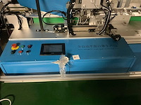 Buiten gebruik gestelde mondkapjes productielijn - afbeelding 4 van  14