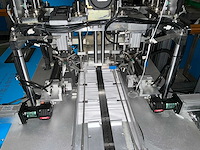 Buiten gebruik gestelde mondkapjes productielijn - afbeelding 6 van  14