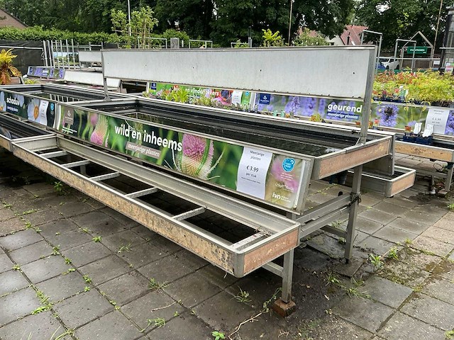 Buiten plantentafels - afbeelding 5 van  5