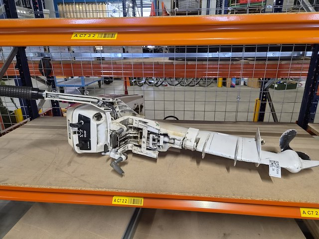 Buitenboord motor, johnson, langstaat 6 pk - afbeelding 1 van  5
