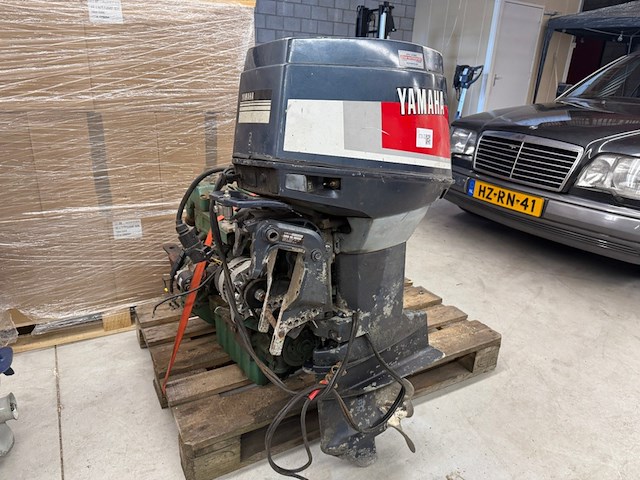 Buitenboord motor, yamaha, 30de - afbeelding 1 van  6