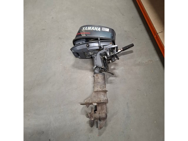 Buitenboord motor, yamaha, 4 pk - afbeelding 1 van  6