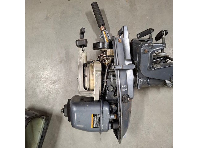 Buitenboord motor, yamaha, 4 pk - afbeelding 6 van  6