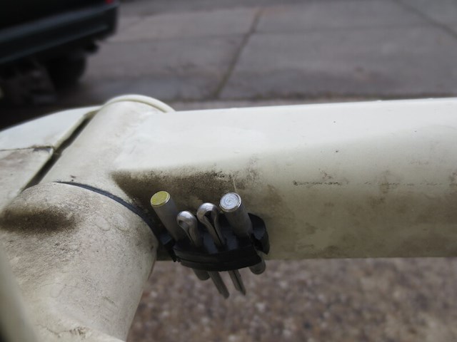 Buitenboord motor, yamaha, p450 met benzine tank - afbeelding 6 van  14