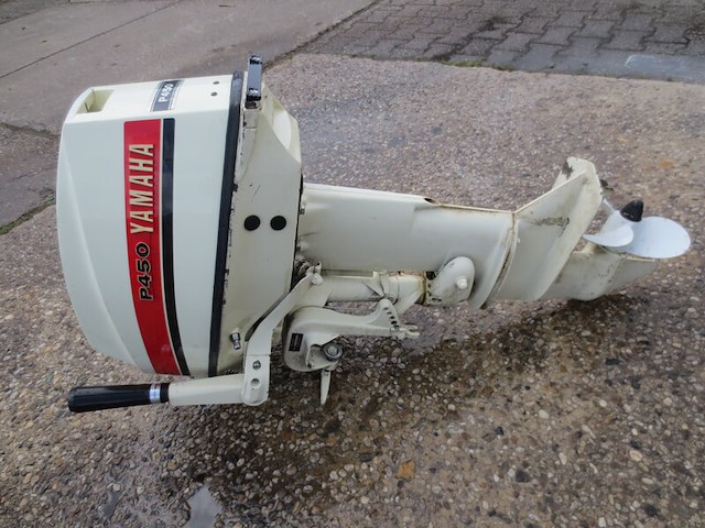 Buitenboord motor, yamaha, p450 met benzine tank - afbeelding 8 van  14