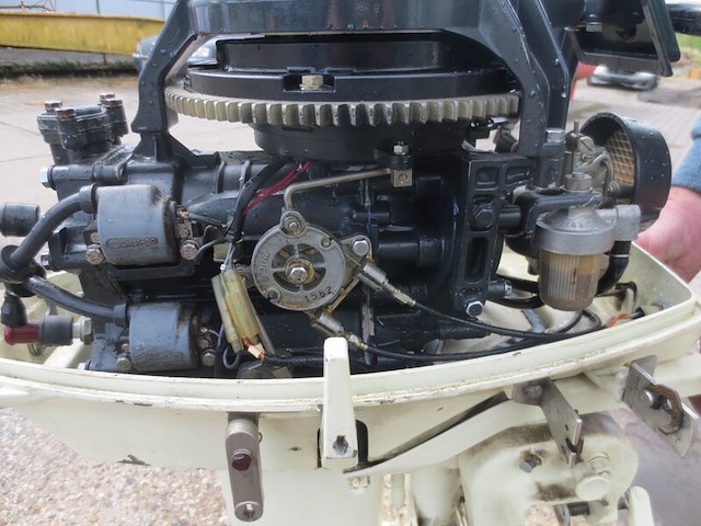 Buitenboord motor, yamaha, p450 met benzine tank - afbeelding 5 van  14